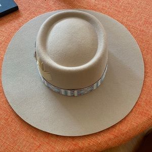 Shyanne grey hat